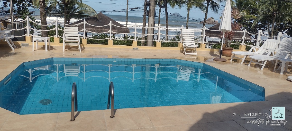Casa de Condomínio à venda com 4 quartos, 140m² - Foto 1